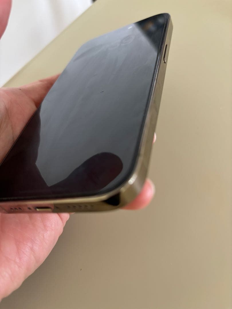 Apple iPhone 14 Pro ゴールド 256GB