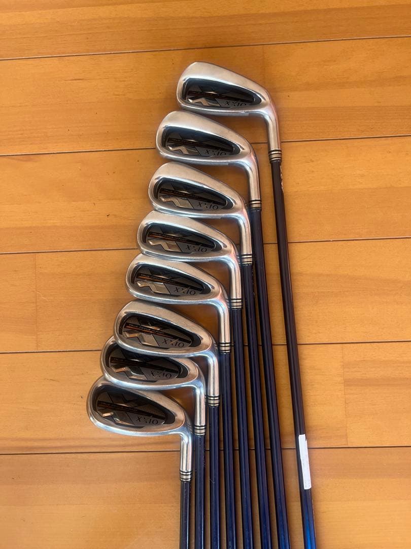 ゼクシオ10アイアンセット8本