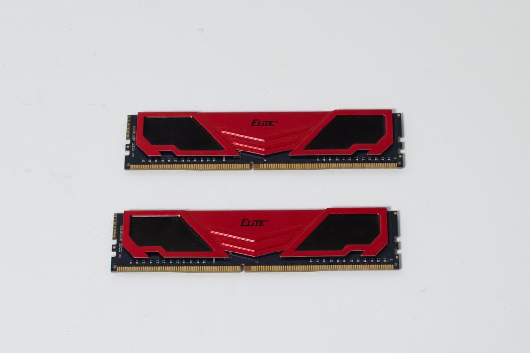 TEAMGROUP DDR4 8GB×2　2666MHz　動作確認済み