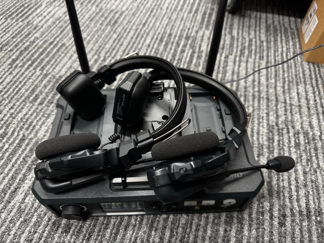 【動作確認済み】Hollyland SOLIDCOM C1 HUB + 2子機