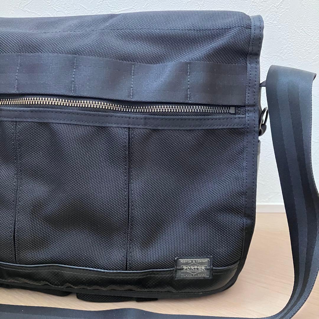 PORTER ポーター ヒート ショルダーバッグ メッセンジャーバッグ A4 黒