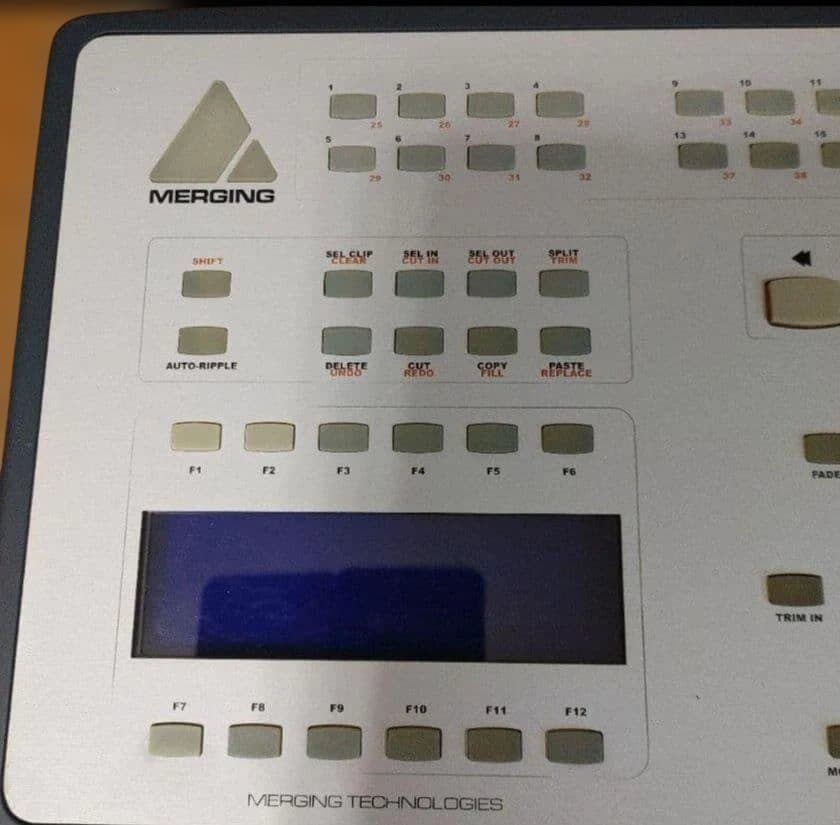 【希少】Merging Technologies ISIS CH-1070