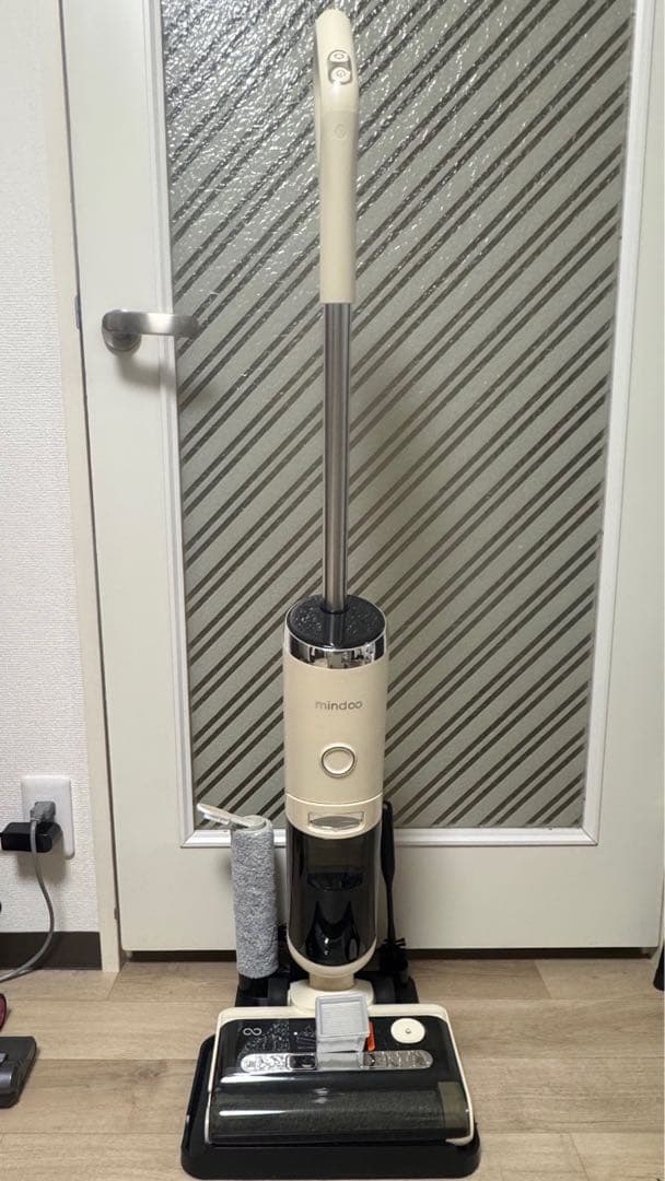 愚零闘武多 mindex スティッククリーナー ホワイト 水拭き掃除機