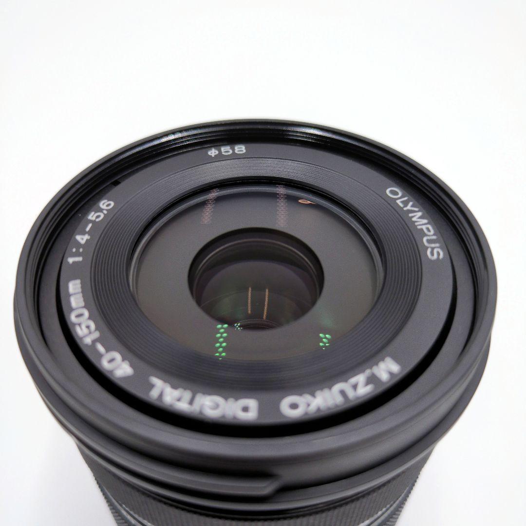 【極美品】OLYMPUS OM-D E-M10 ダブルズームキット ブラック