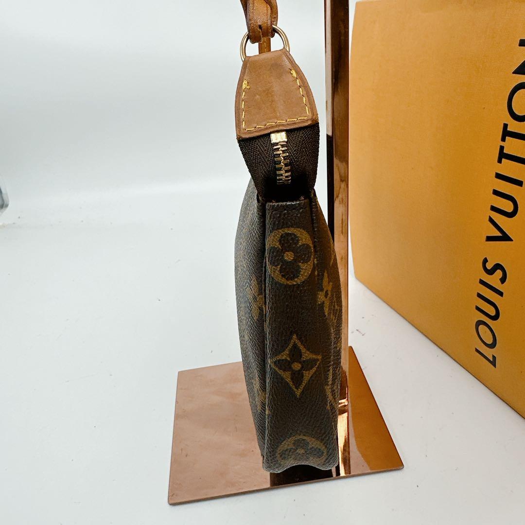 美品　ルイヴィトン　モノグラム　ポシェットアクセソワール　旧型