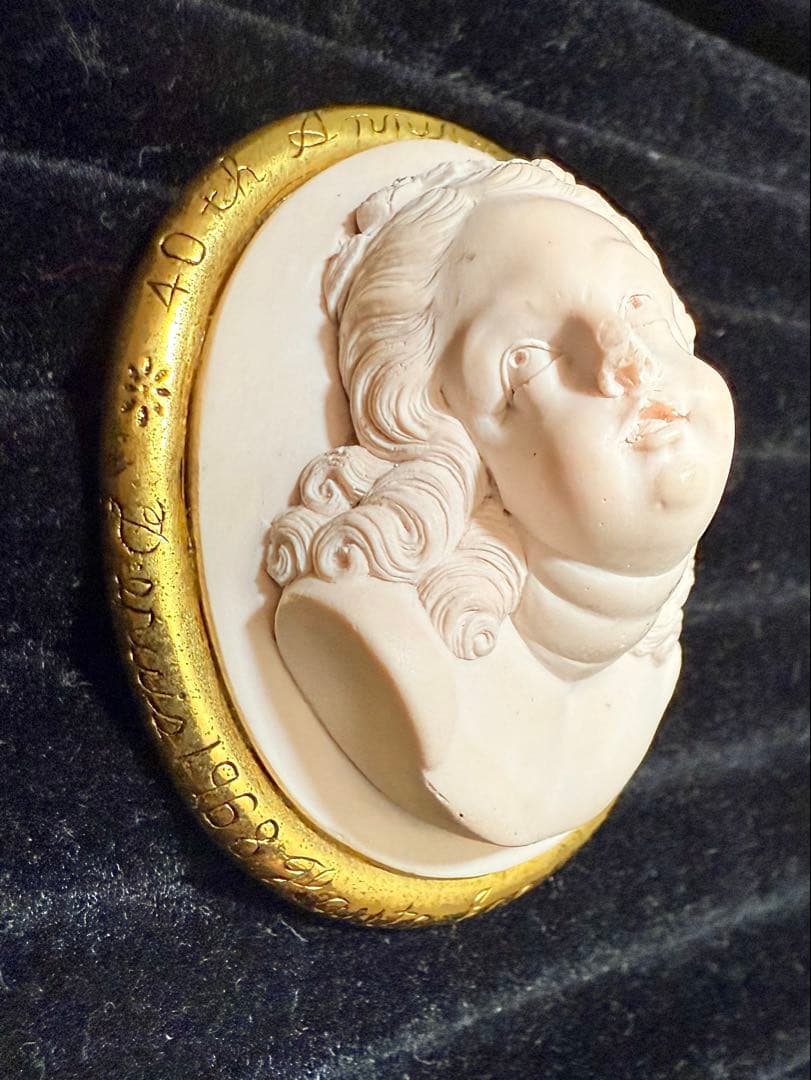 アキオ モリ（森暁雄）ブローチ