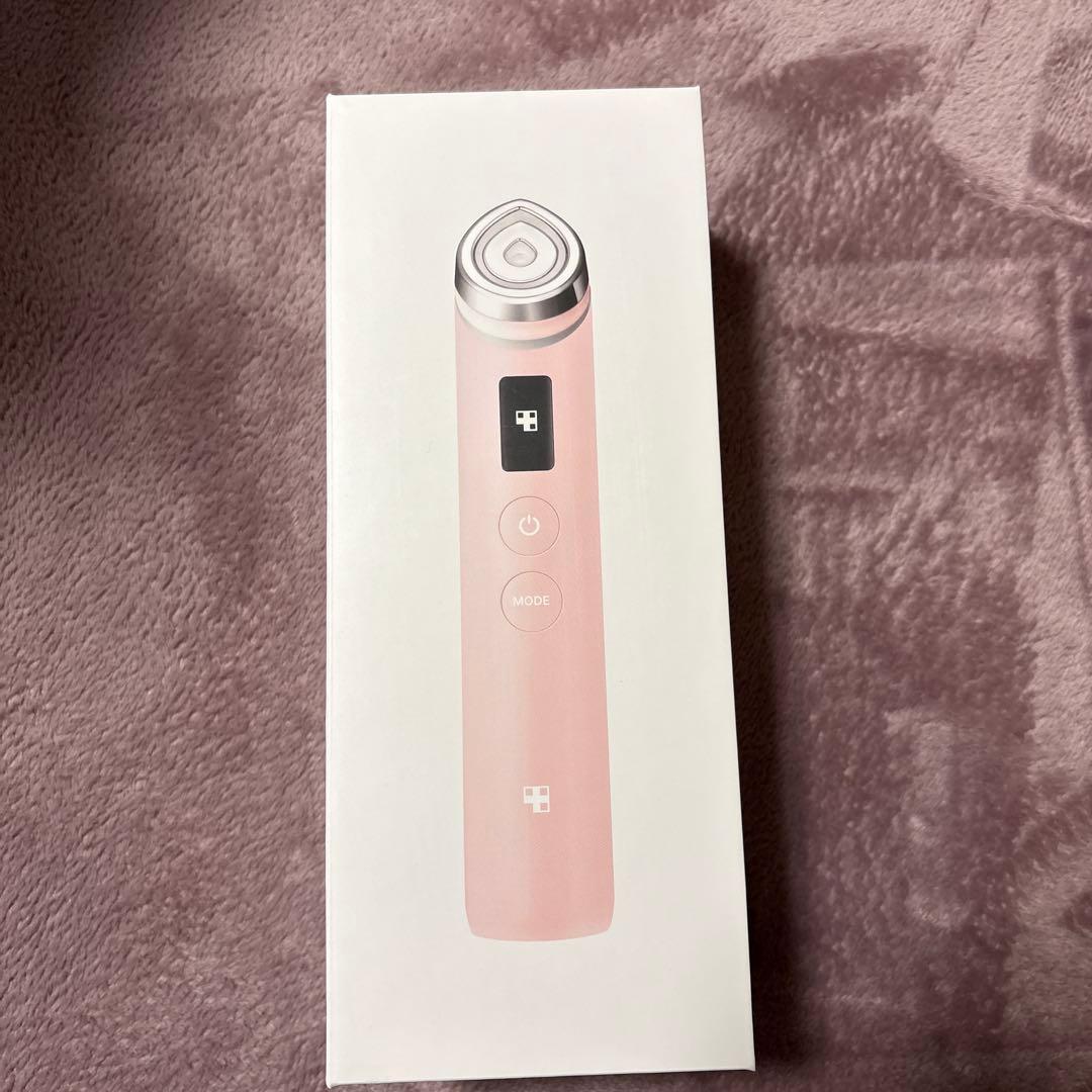 メディキューブ　美顔器 充電式 ピンク　シリコンキャップ、美容液付き