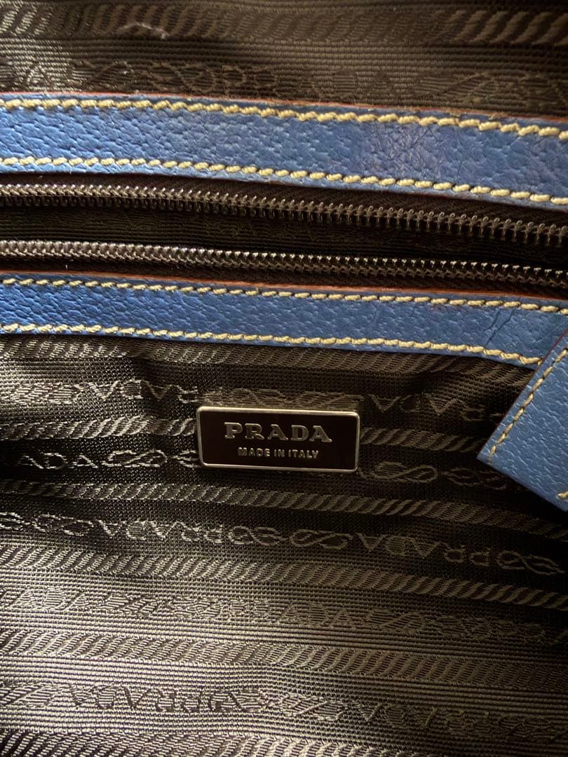 PRADA ビジネスバッグ 青色