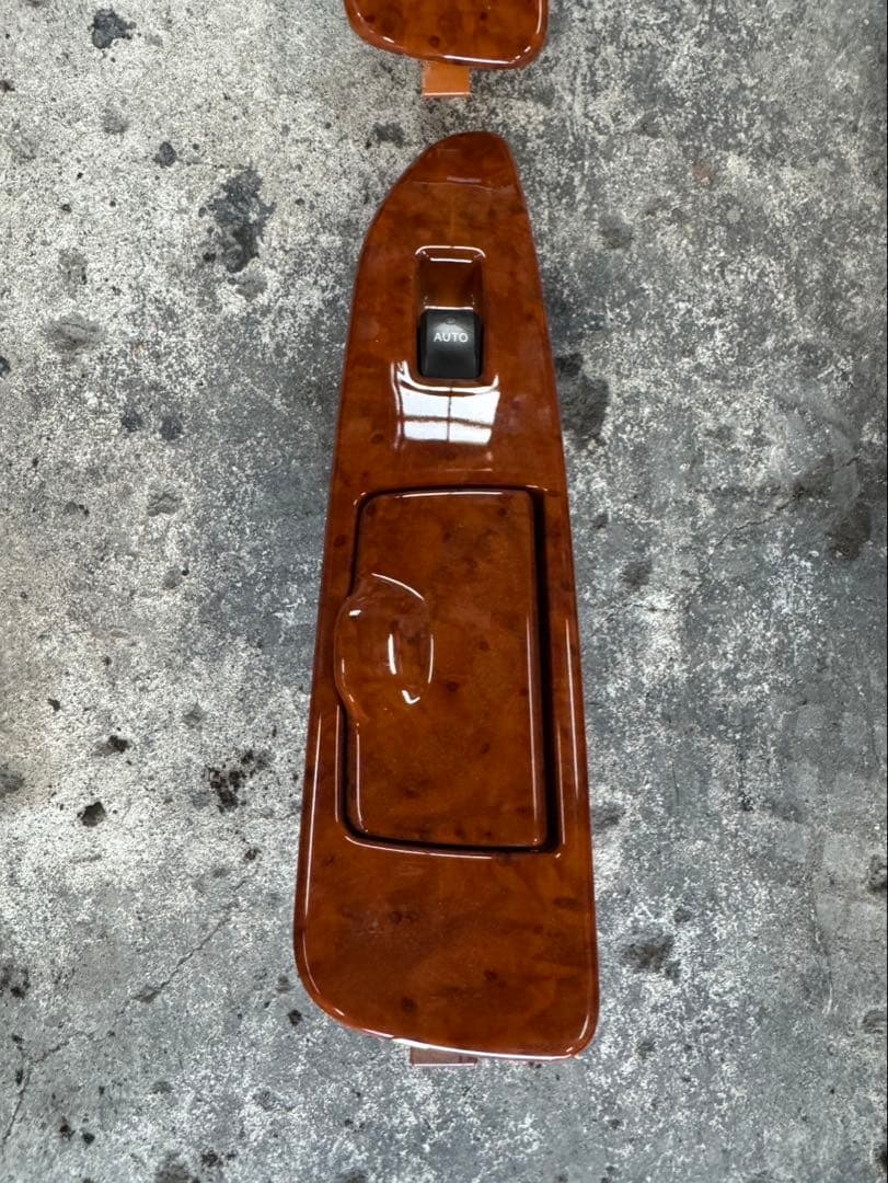 ランドクルーザー100系　中期　パワーウィンドウコントロールパネル