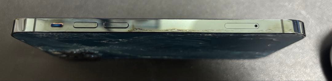 iPhone 12 Pro ブルー本体