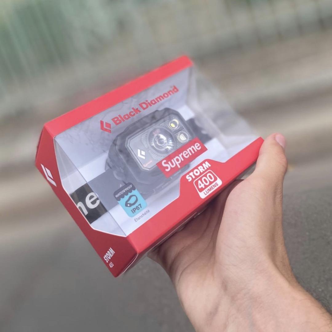 新品未開封 20fw Supreme  ヘッドランプ