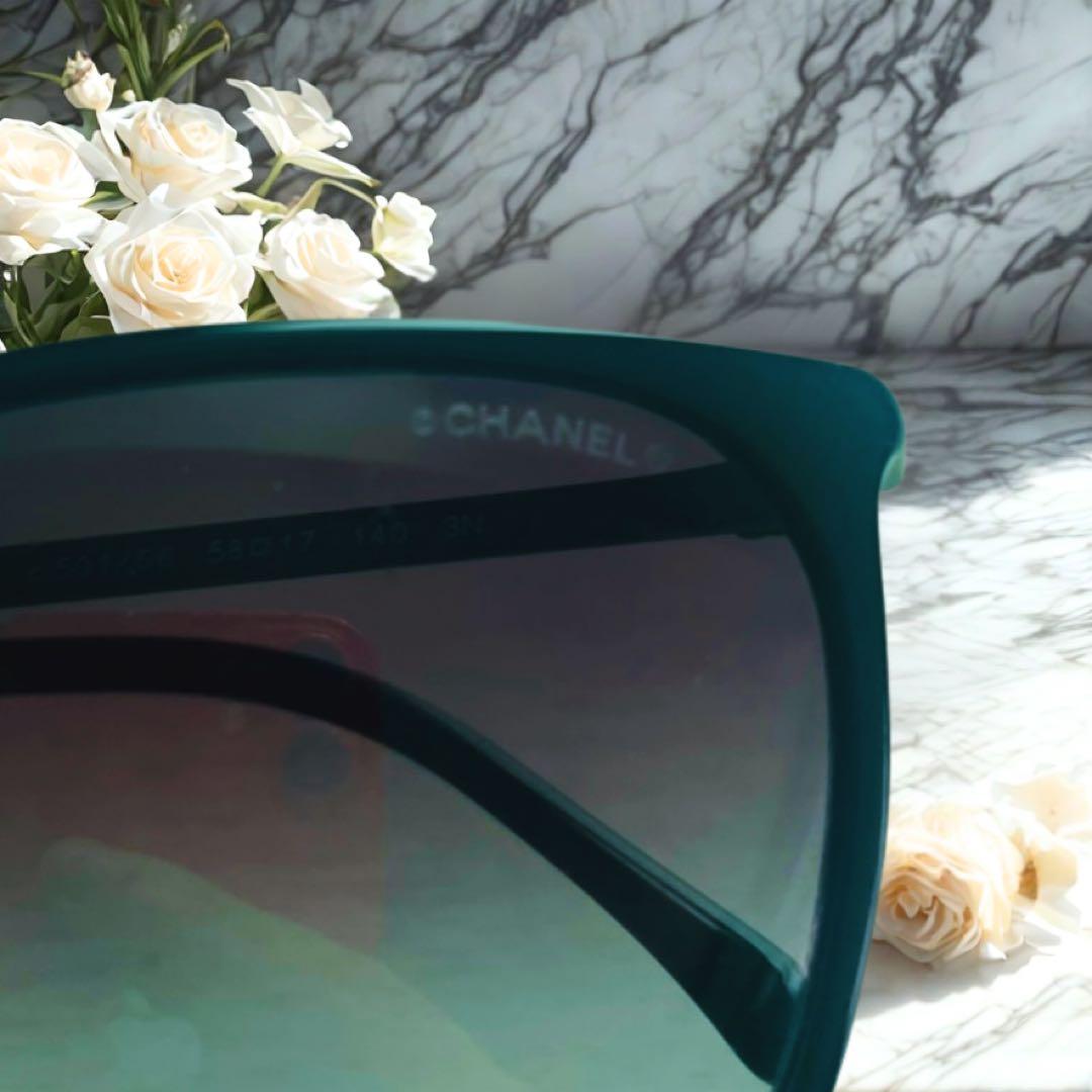 CHANEL ココマーク　キャットアイサングラス シャネルブラック