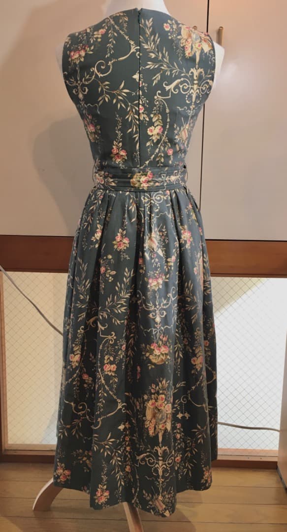 ○juliette et justine グリーンフローラル ワンピース