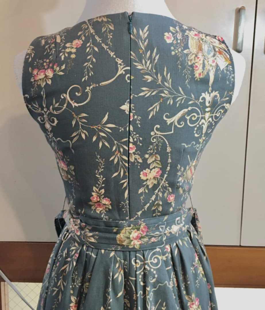 ○juliette et justine グリーンフローラル ワンピース