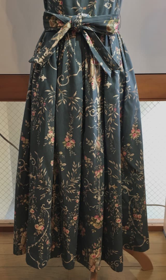 ○juliette et justine グリーンフローラル ワンピース