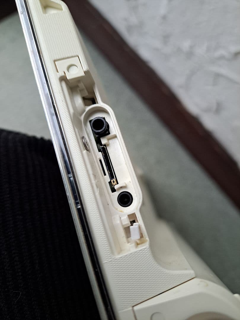 Panasonic プライベートビエラ 15V型液晶テレビ UN-15TD6-W