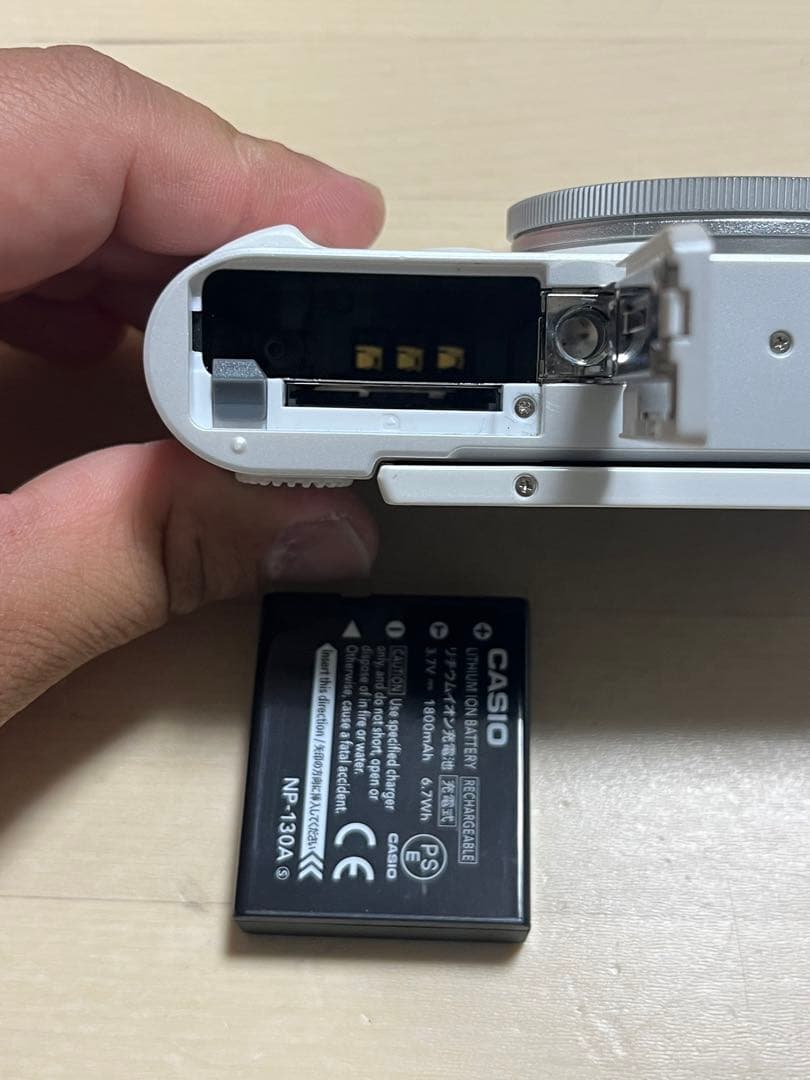 【返品保証　外観美品】CASIO EXILIM HS EX-ZR3100