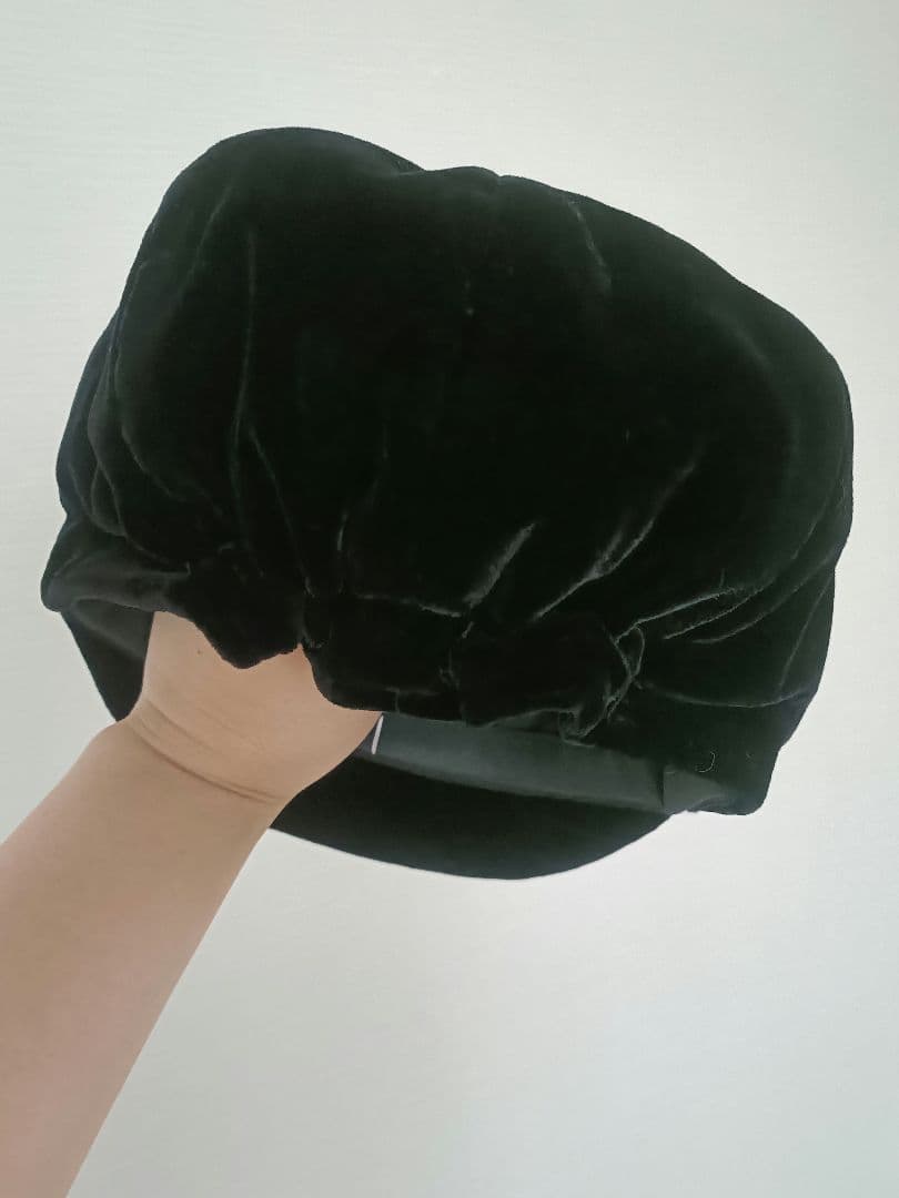 値下げ！CHANEL シャネル 黒 ベルベット 帽子 キャスケットゴールドロゴ