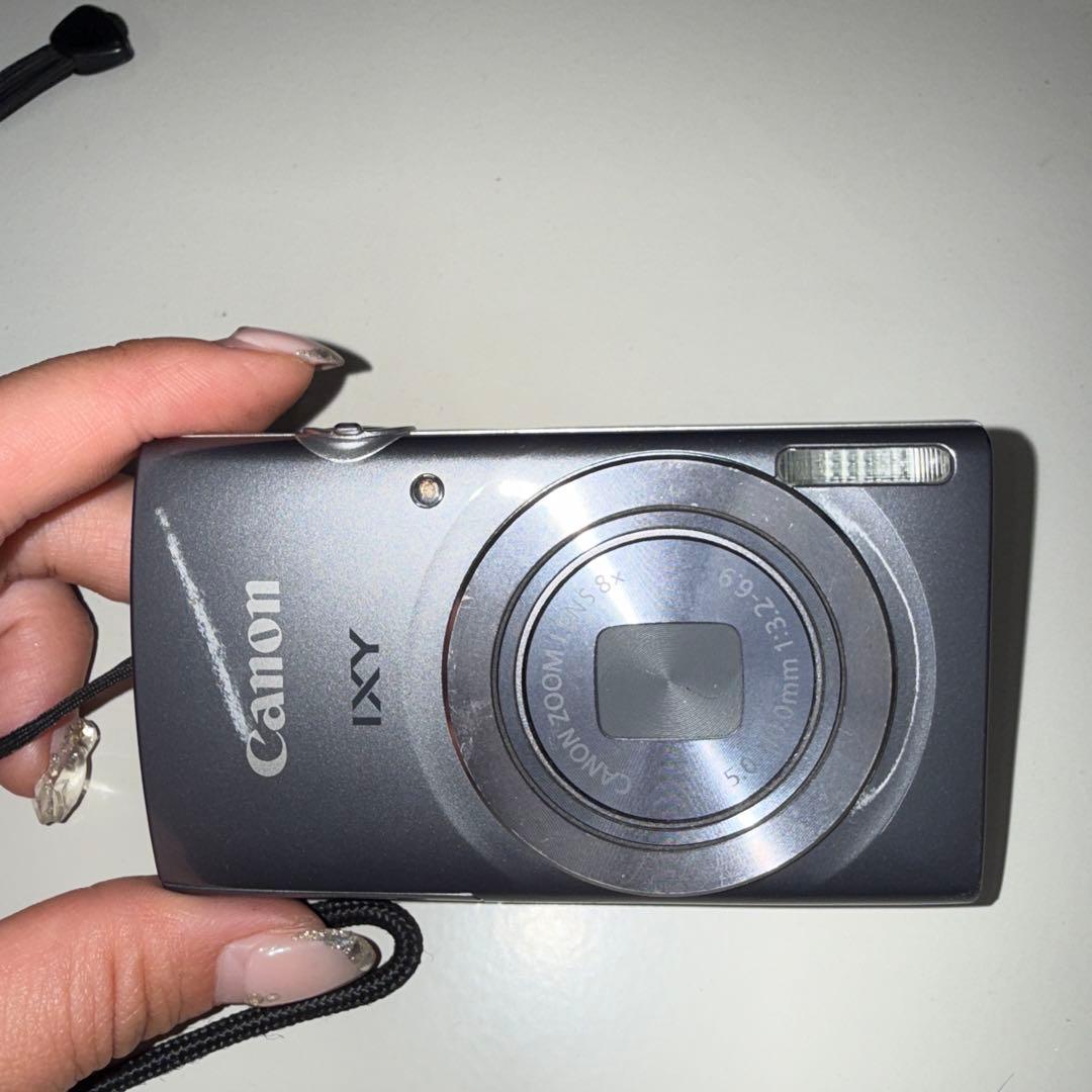 Canon キャノン　IXY150 グレー　デジタルカメラ 動作未確認　中古美品