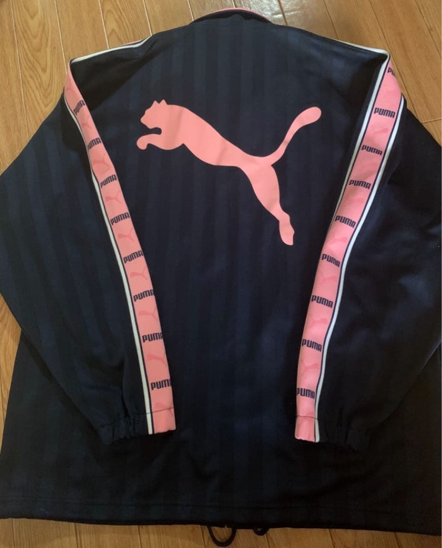 PUMA ストライプジャージ上下セットネイビー　ピンク