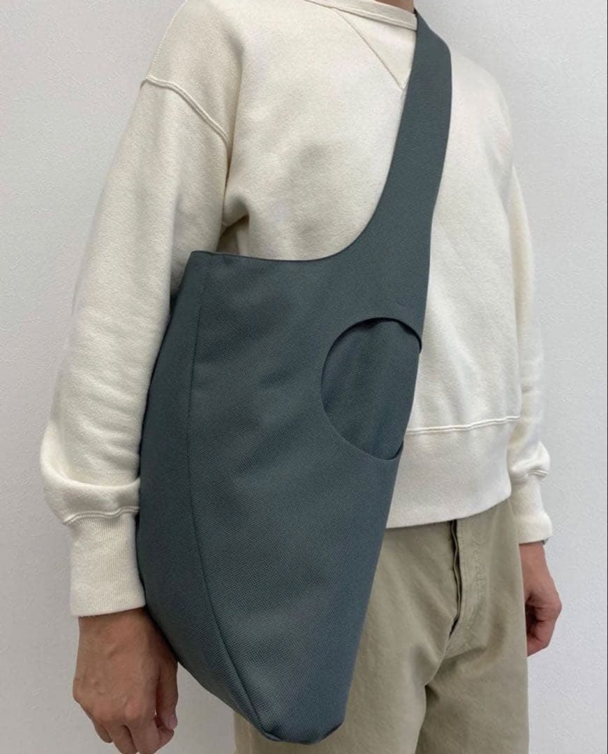 k8.0 oystershell ショルダーバッグ Sサイズ