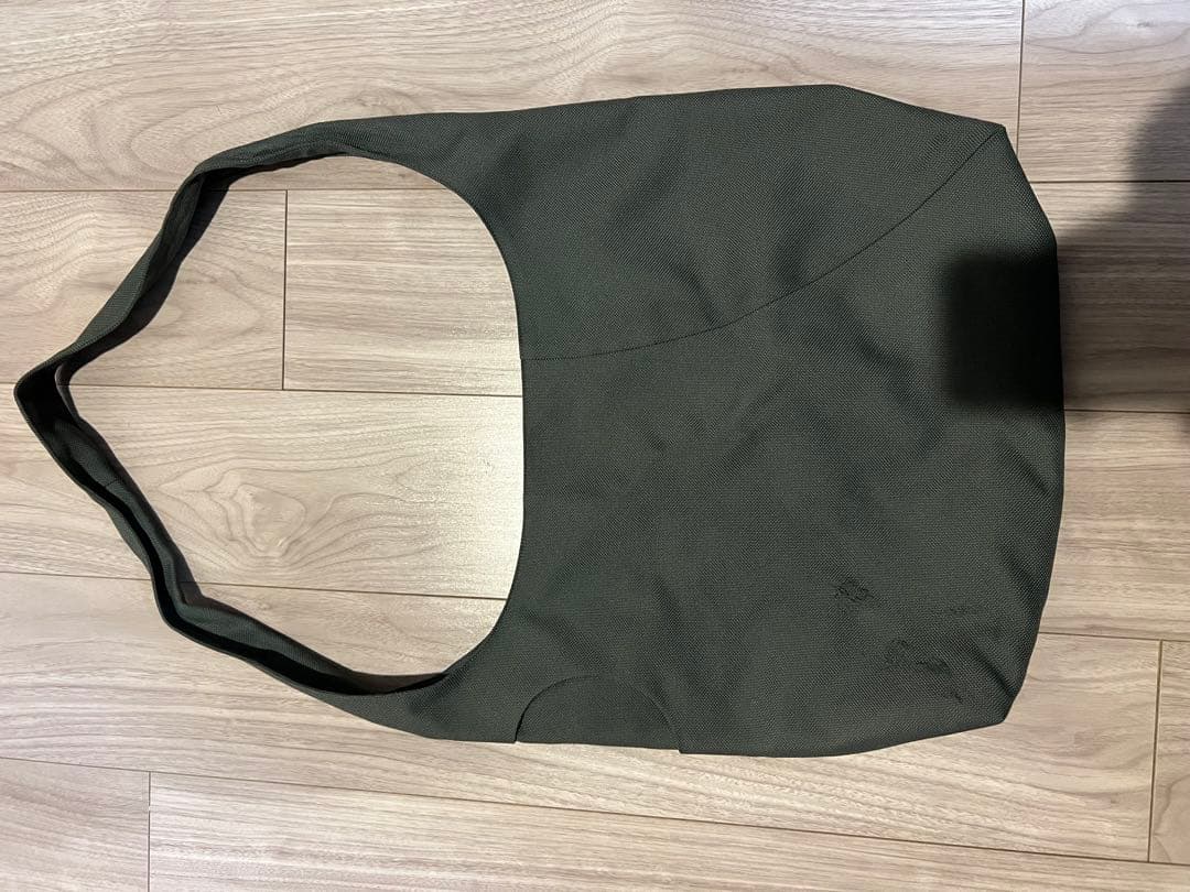 k8.0 oystershell ショルダーバッグ Sサイズ