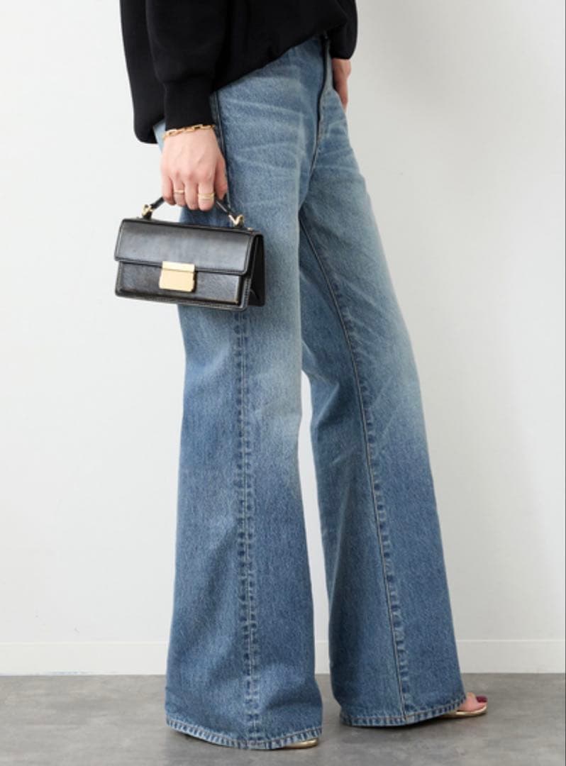 Deuxieme Classeドゥーズィエムクラス　デニム