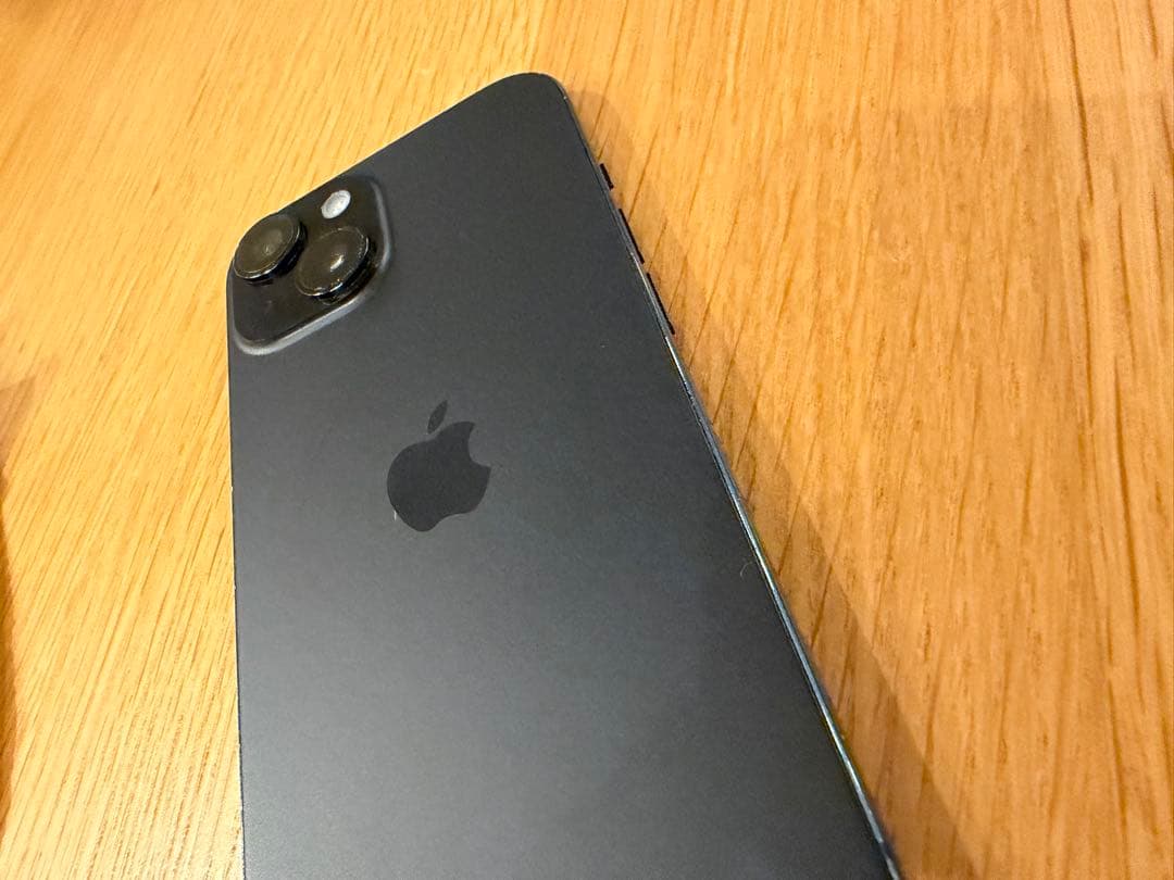 【Hiro様】Apple iPhone 15 ブラック 本体