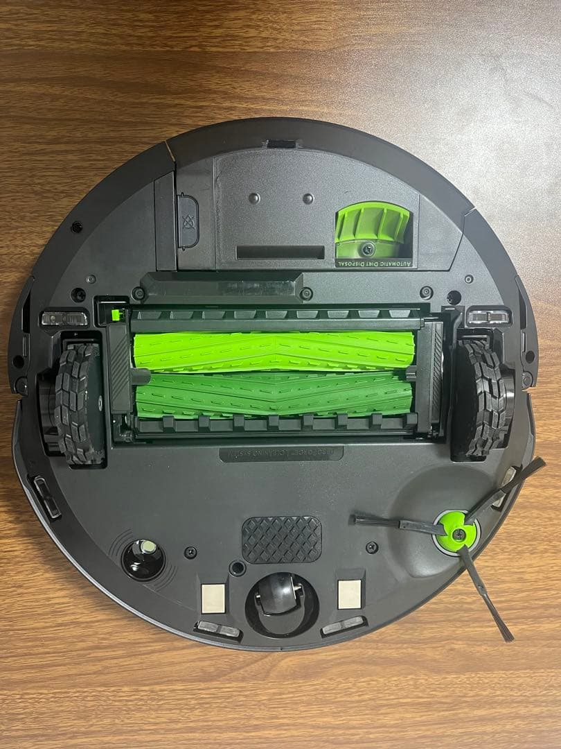 iRobot Roomba Combo j7+ 本体