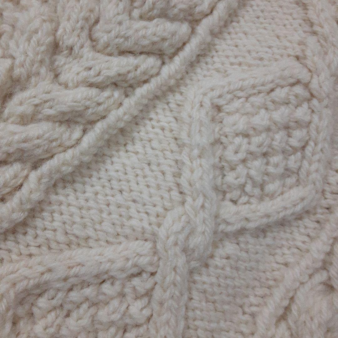 手編み　ハンドメイド　ケーブル編みニット　セーター　クルーネック　ウール　生成り