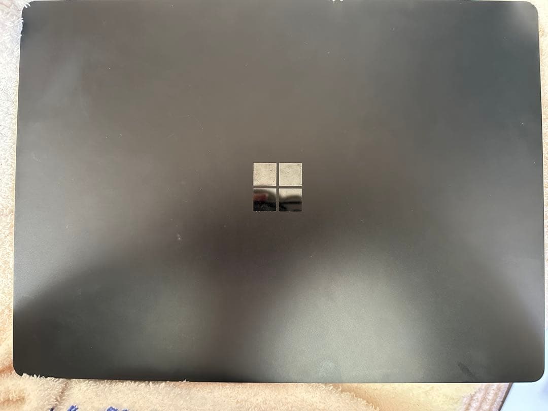安売！！ 美品 Microsoft Surface Laptop 2 ブラック