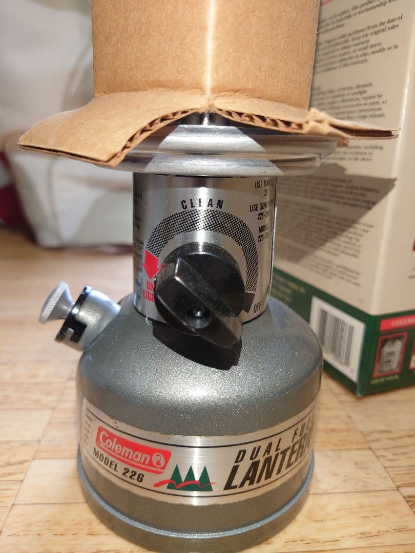 レア【新品】Coleman MODEL226 ランタン