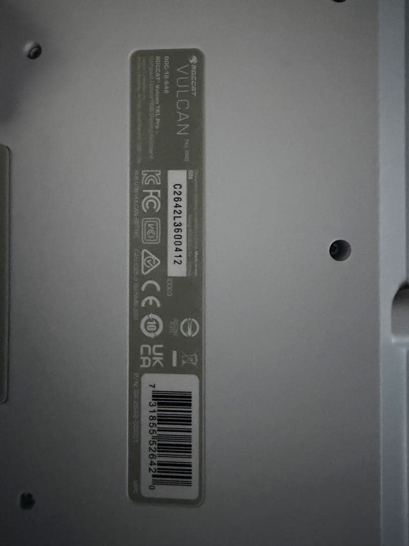 VULCAN TKL PROメカニカルキーボード