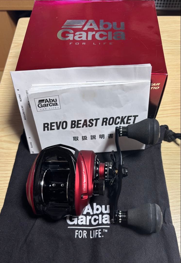 リール Abu Garcia REVO BEAST ROCKET