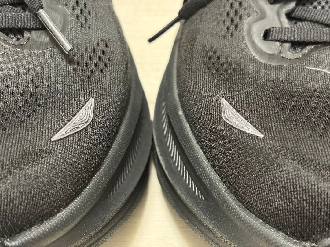 HOKA ボンダイ9 28cm ワイド　ブラック