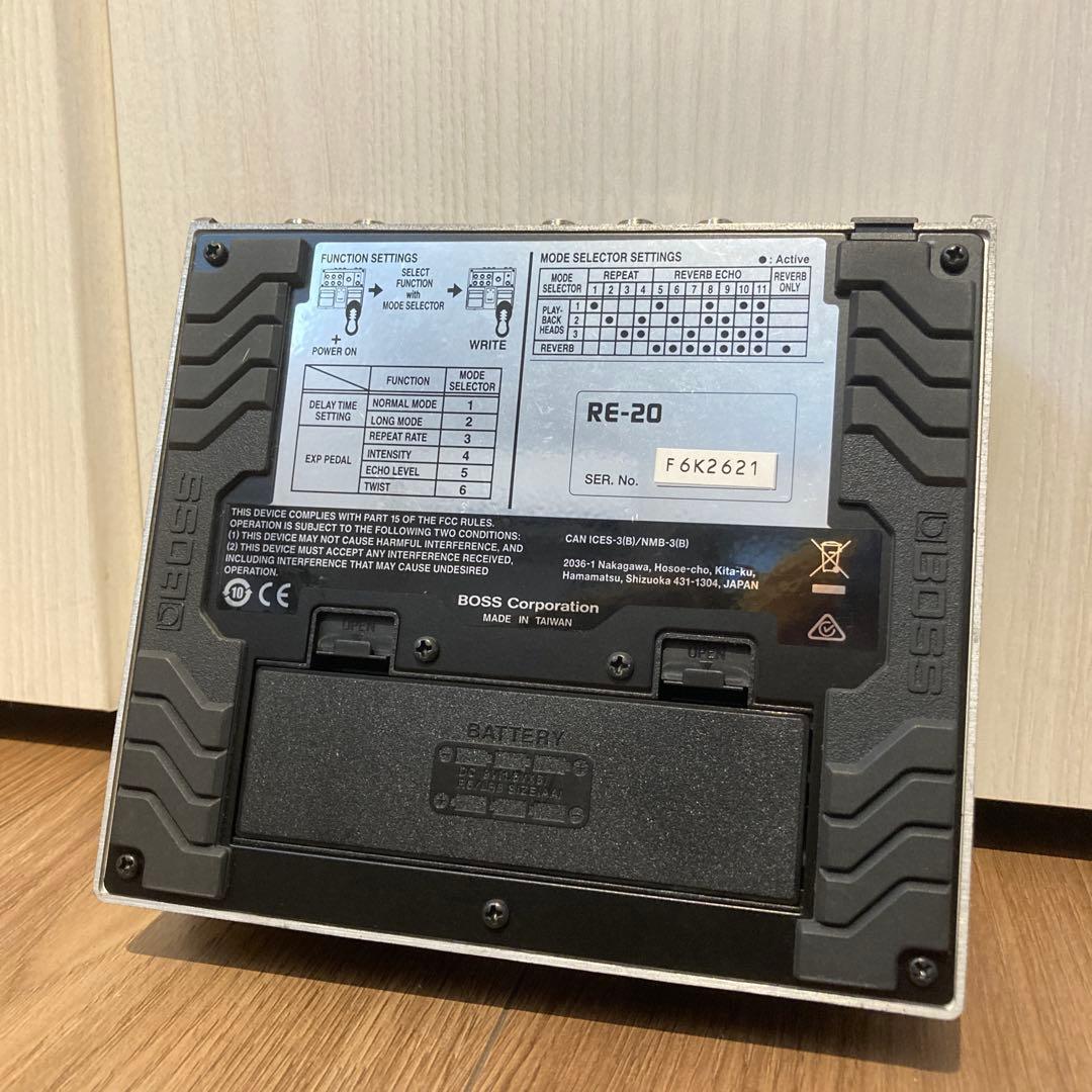 BOSS RE-20 Space Echo エフェクター
