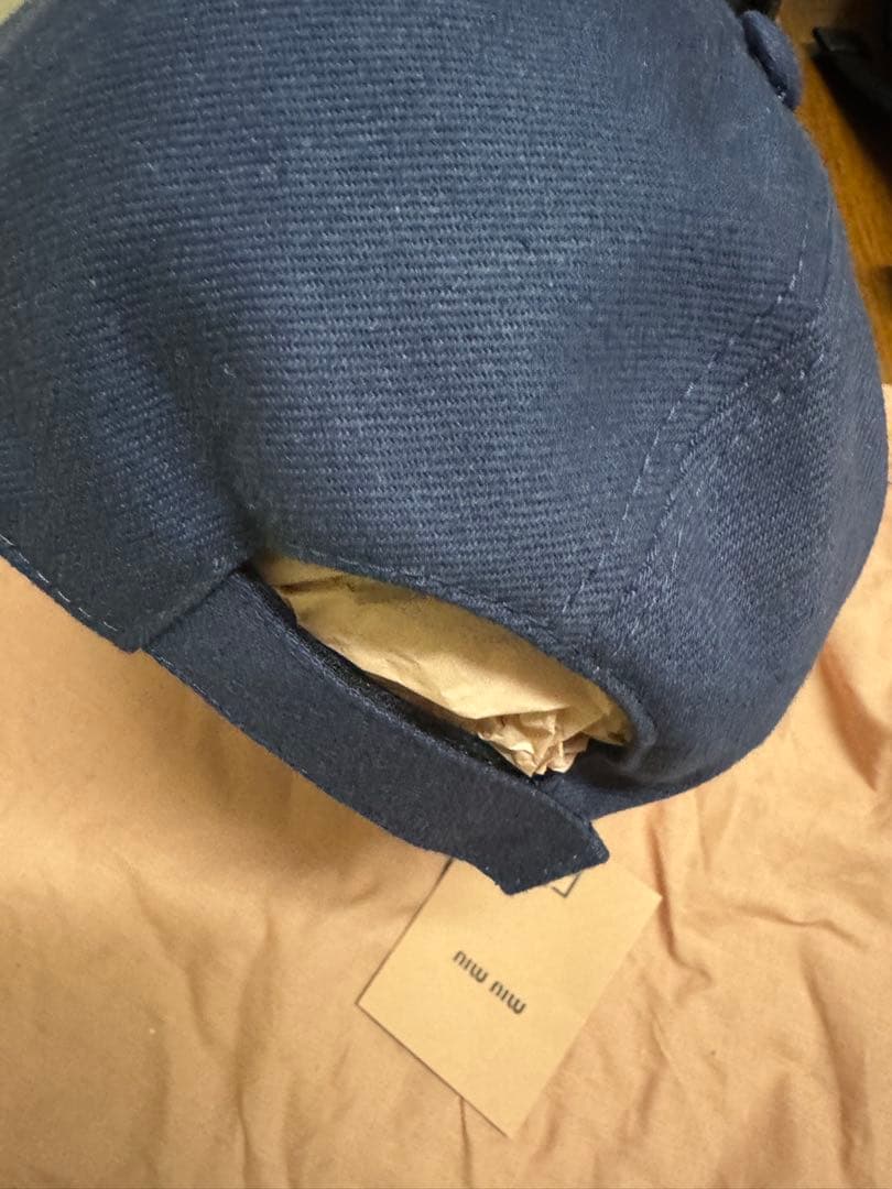 ★週末限定SALE★miu miu ネイビー キャップ