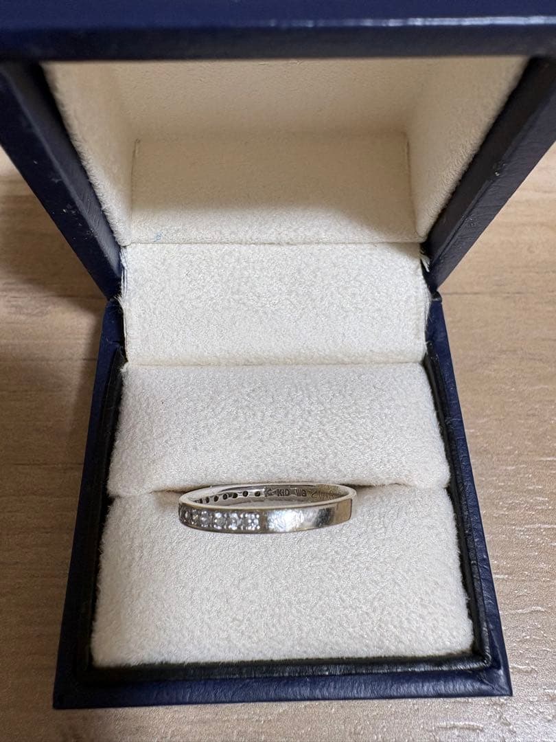 ハーフエタニティリング