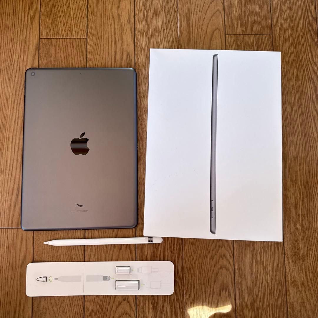 iPad (第9世代) 64GB Wi-Fi スペースグレー