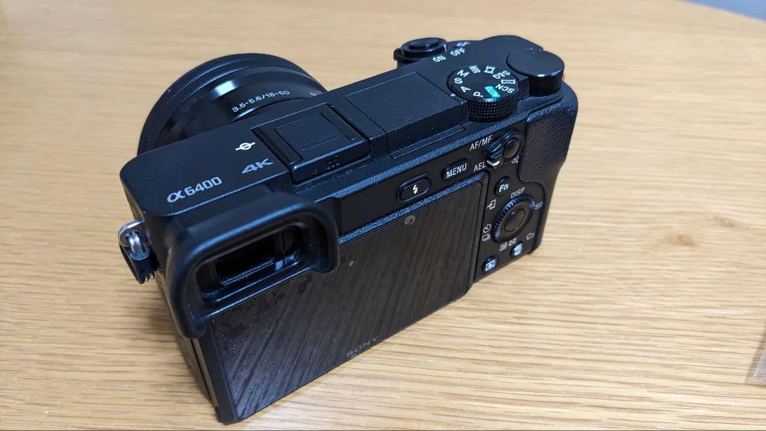 SONY α6400 ズーム&単焦点★おまけ多数★ファインダー液晶やや難あり