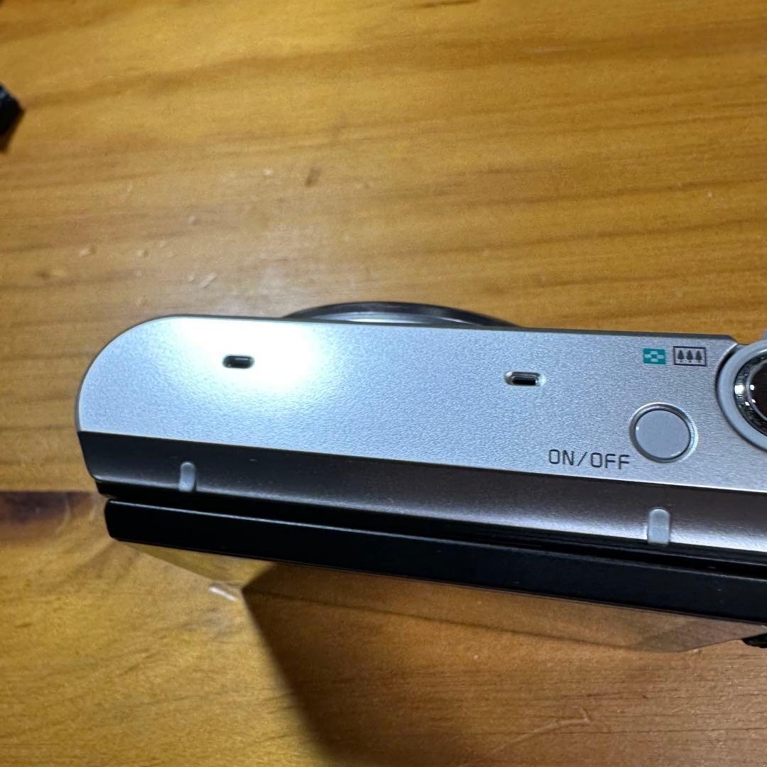 CASIO EXILIM EX-ZR1800 デジカメ ほぼ新品 5981