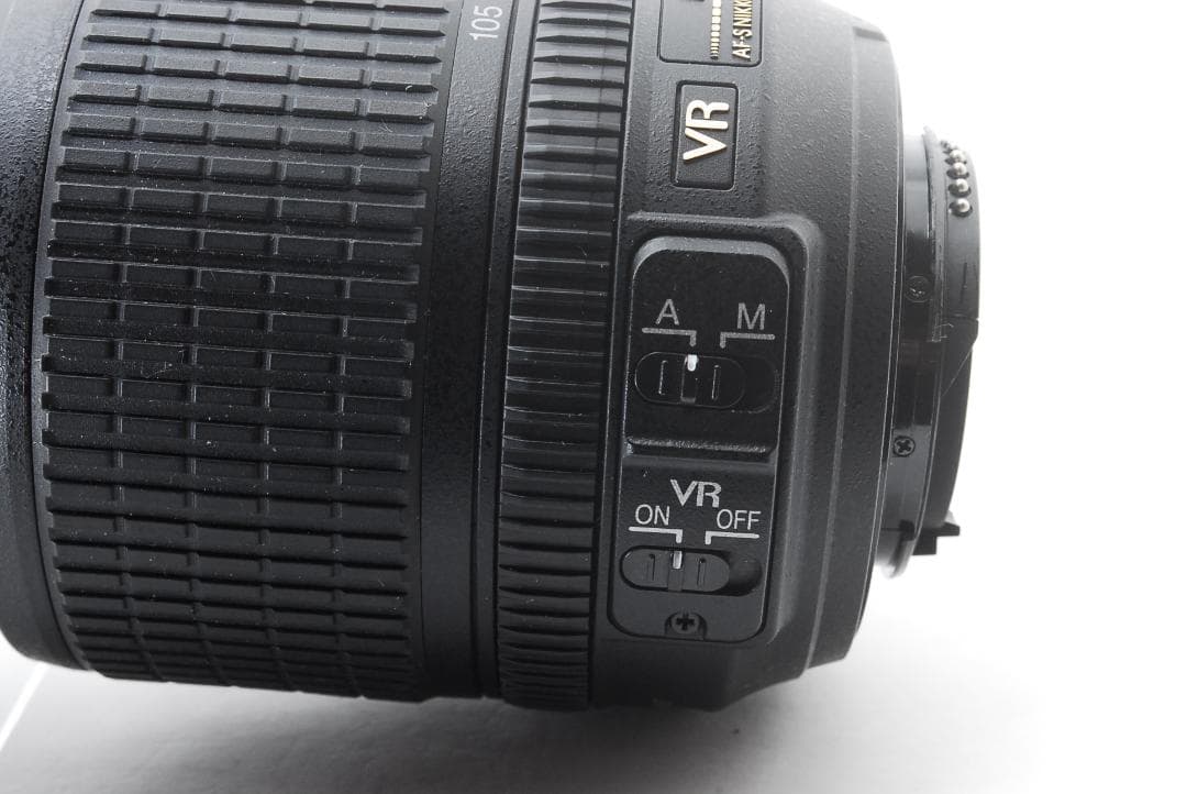 バック付 Nikon D7000 ダブルズーム 18-105＋300mm