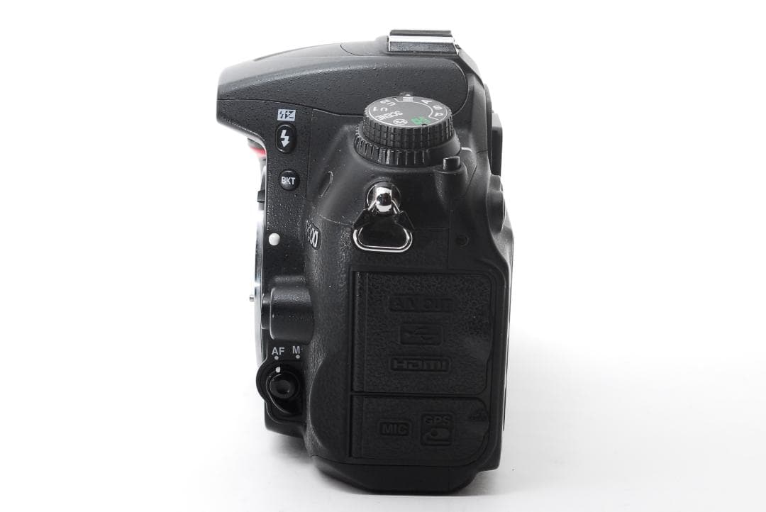 バック付 Nikon D7000 ダブルズーム 18-105＋300mm