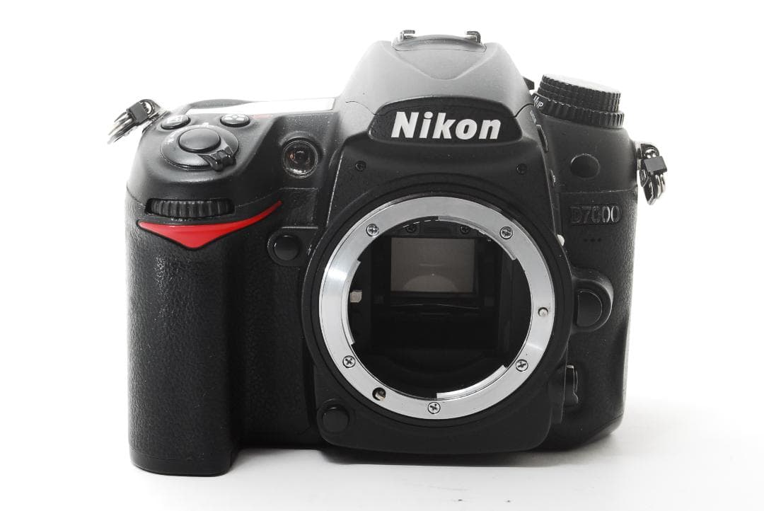 バック付 Nikon D7000 ダブルズーム 18-105＋300mm