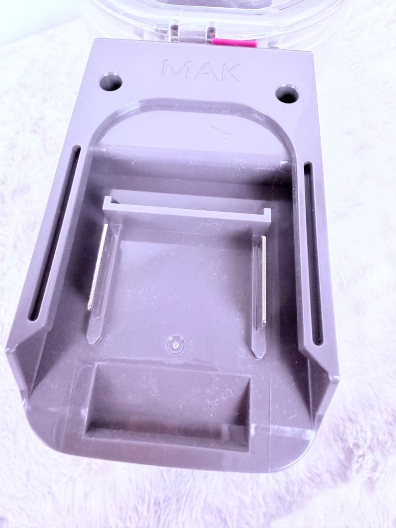 職人さんにおすすめ！ダイソンSV11 マキタ仕様18V対応 現場向け5点セット♪