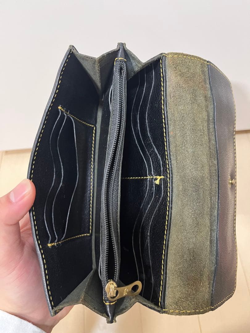 【超激レア】イルビゾンテ/長財布/黒/黄色ステッチ/日本限定品
