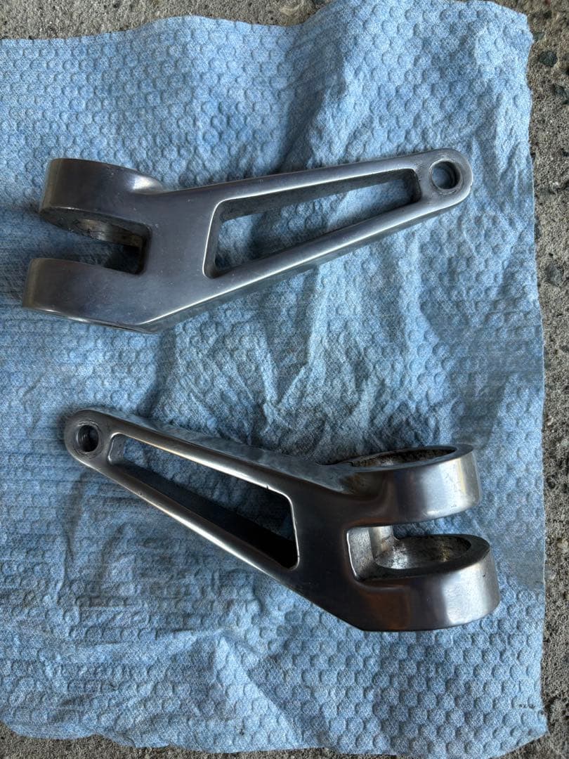 SR400 WMヘッドライトステー