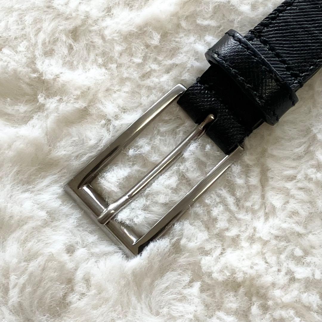 PRADA サフィアーノレザー スクエア ベルト ブラック 28 70