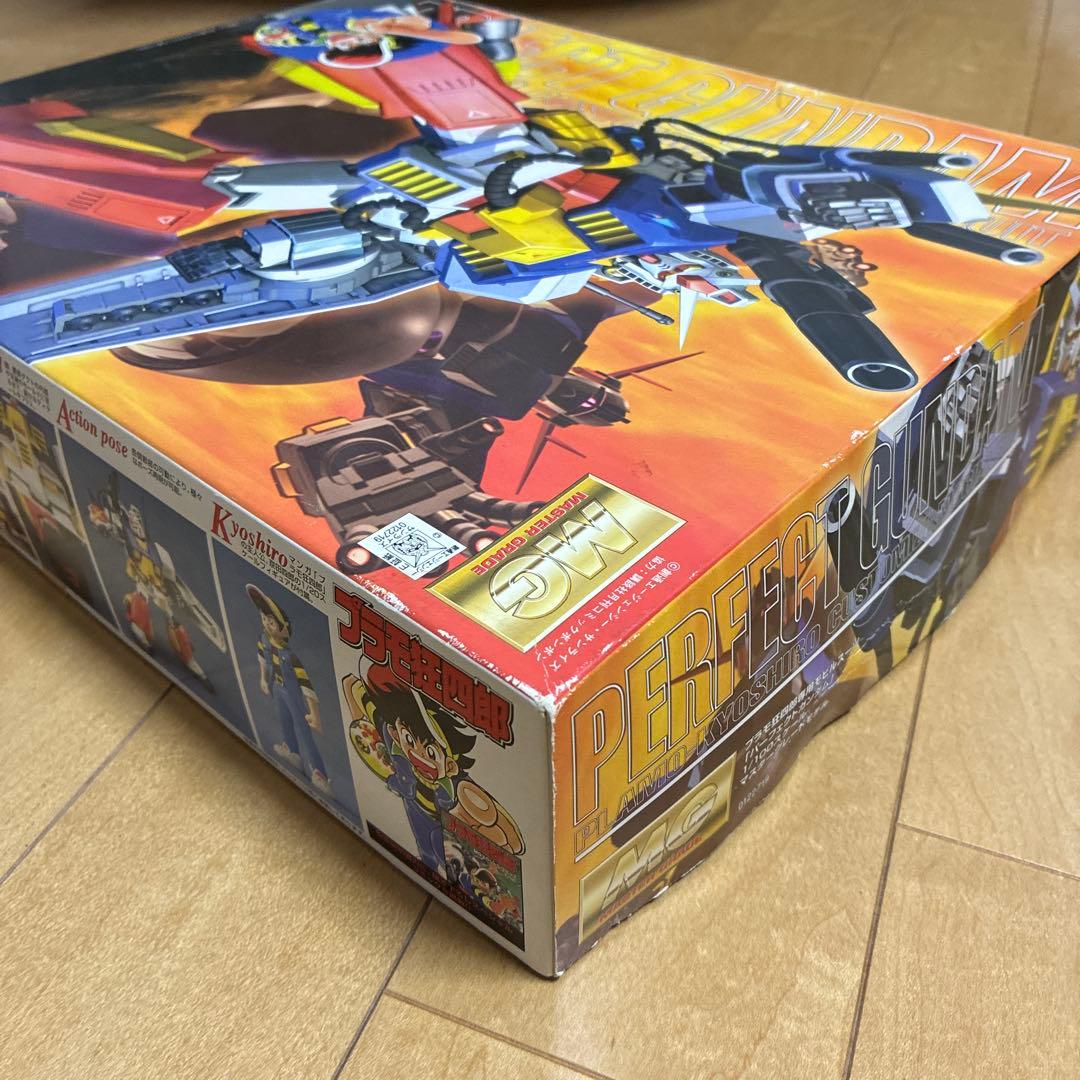 MG 1/100 パーフェクトガンダム プラモ狂四郎