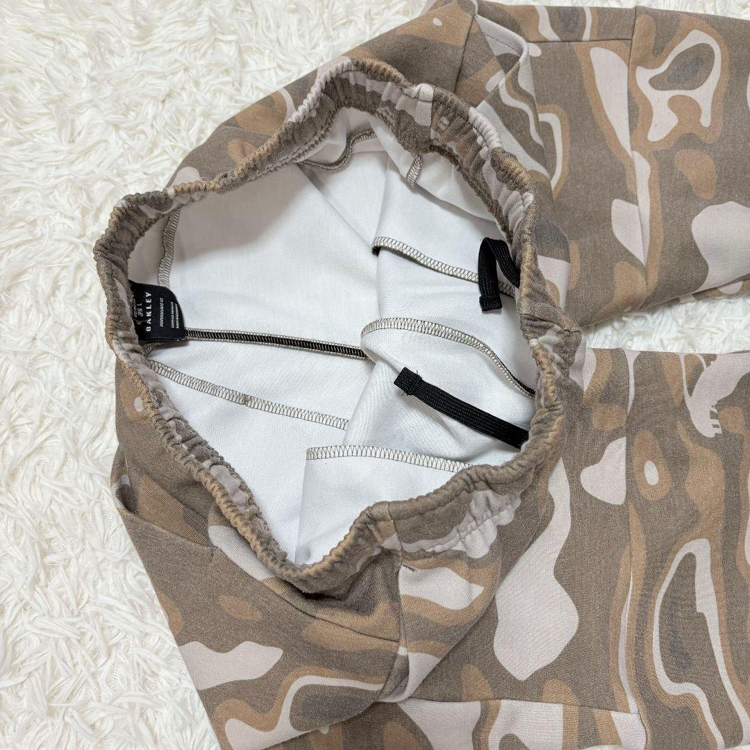 美品✨ オークリー 迷彩柄 スウェットパーカー セットアップ 上下 デカロゴ